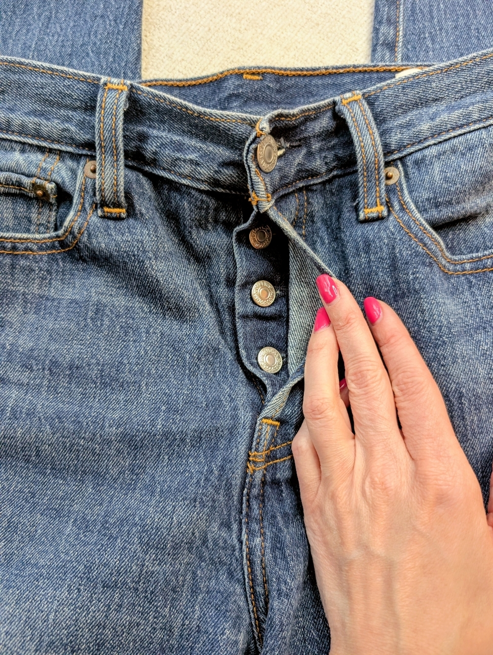 Levi's White Oak Cone Denim Jeans - Picture 5 of 7